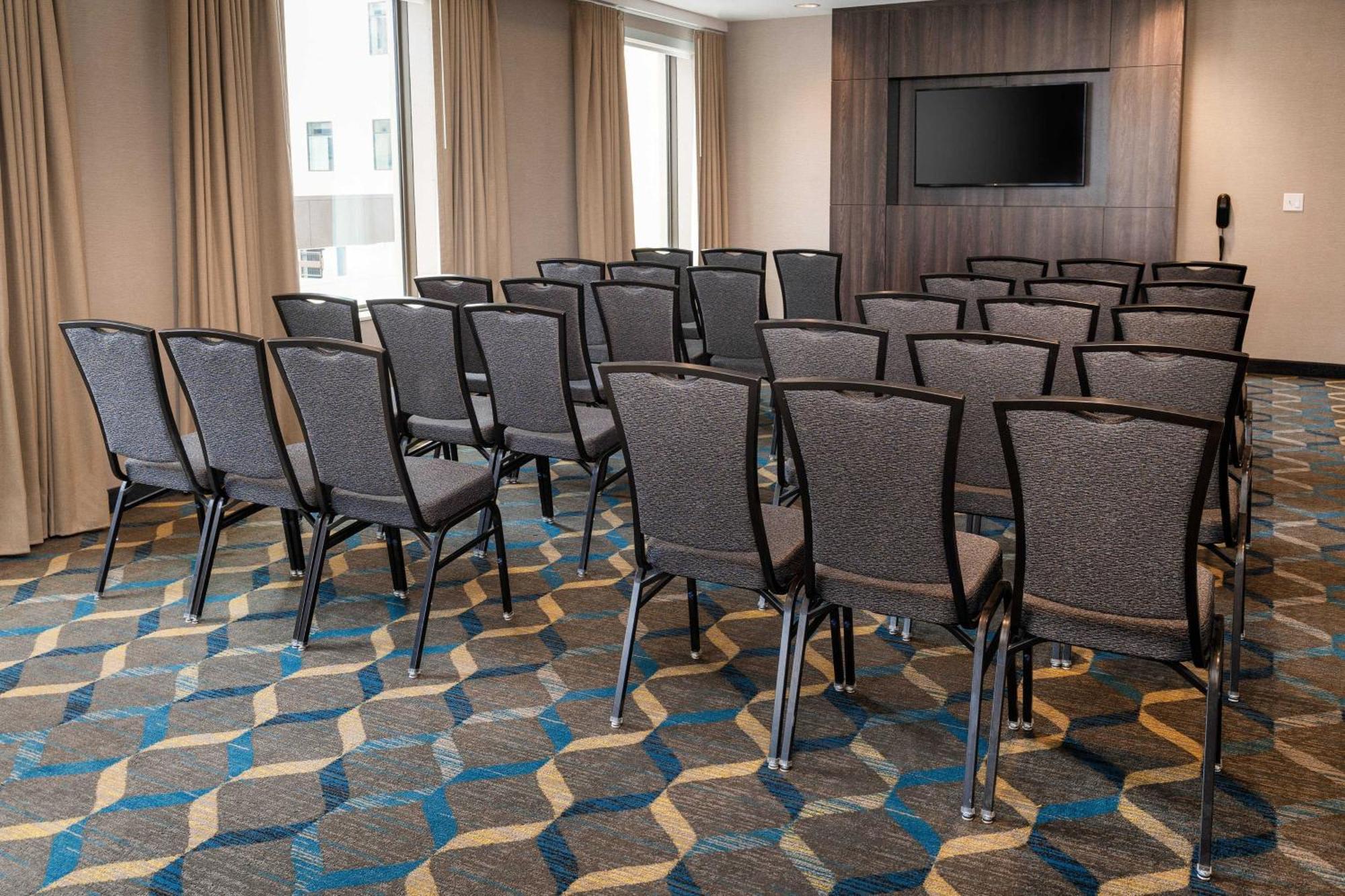 Residence Inn By Marriott Grand Rapids Downtown Экстерьер фото