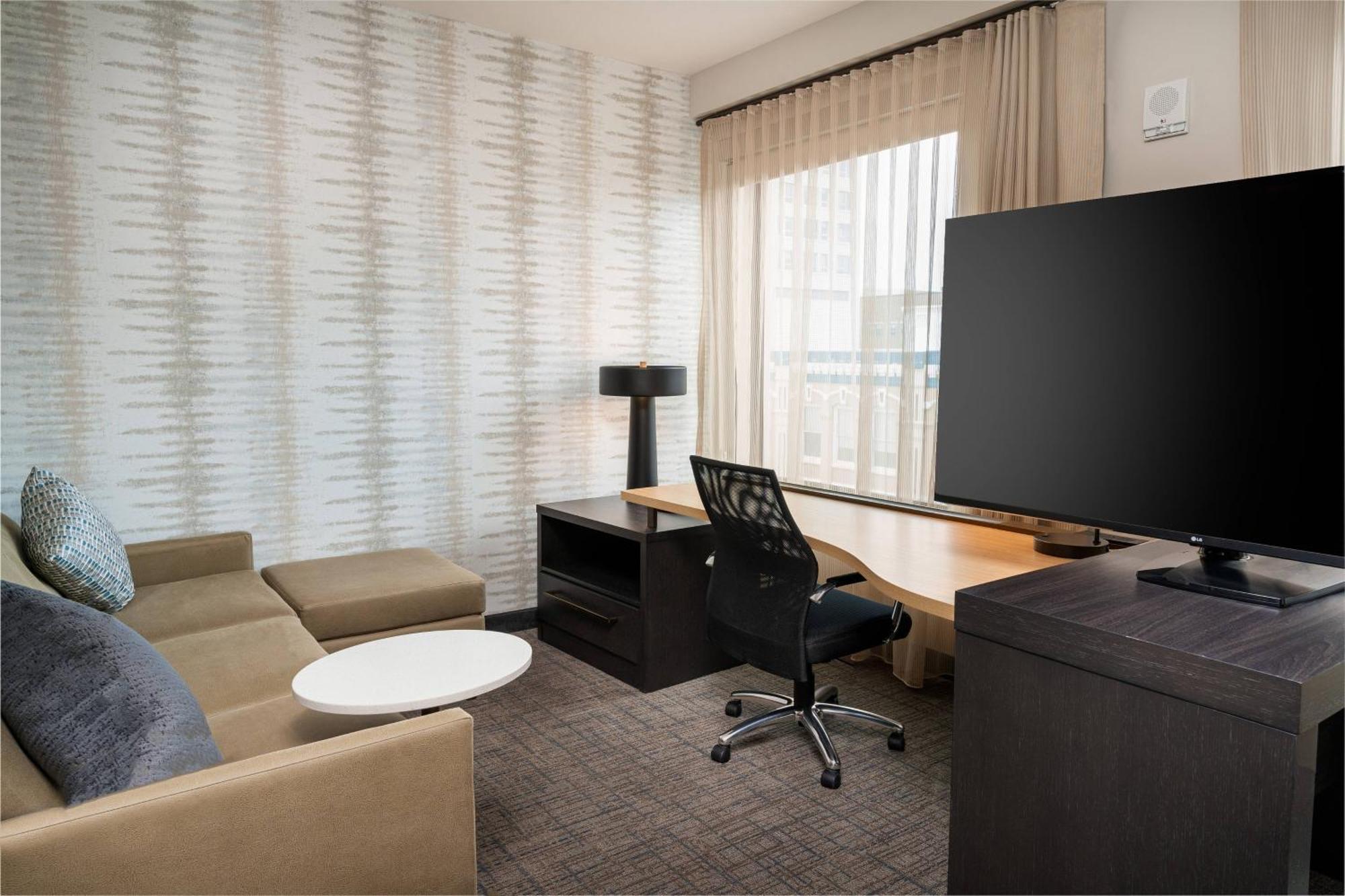 Residence Inn By Marriott Grand Rapids Downtown Экстерьер фото